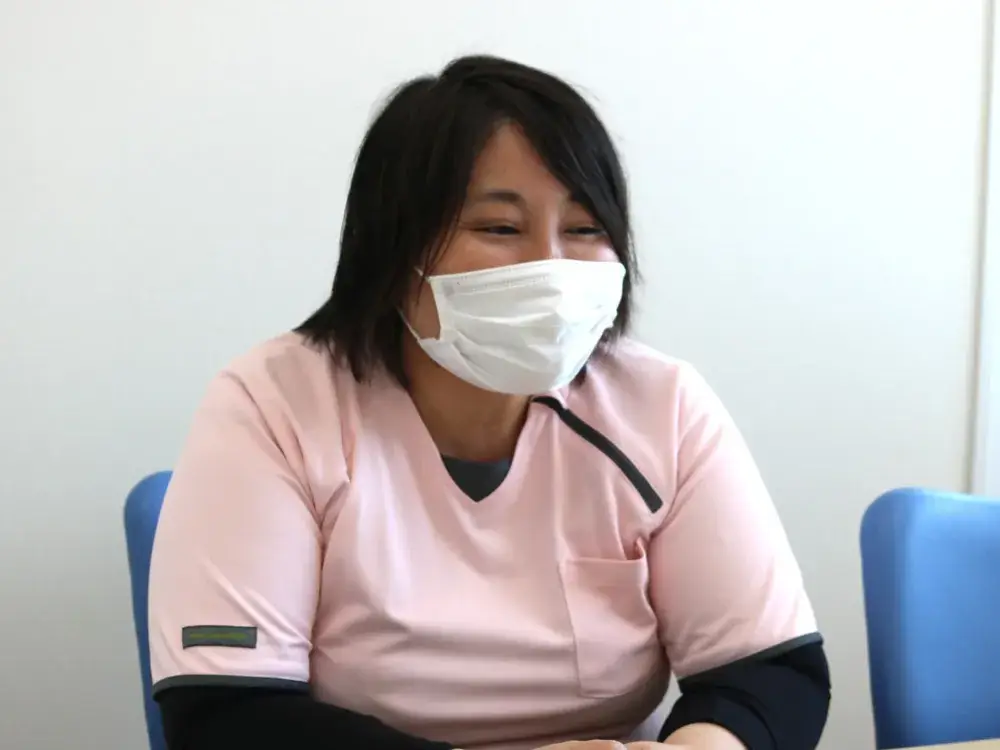 今回、取材の対応をした石川です。