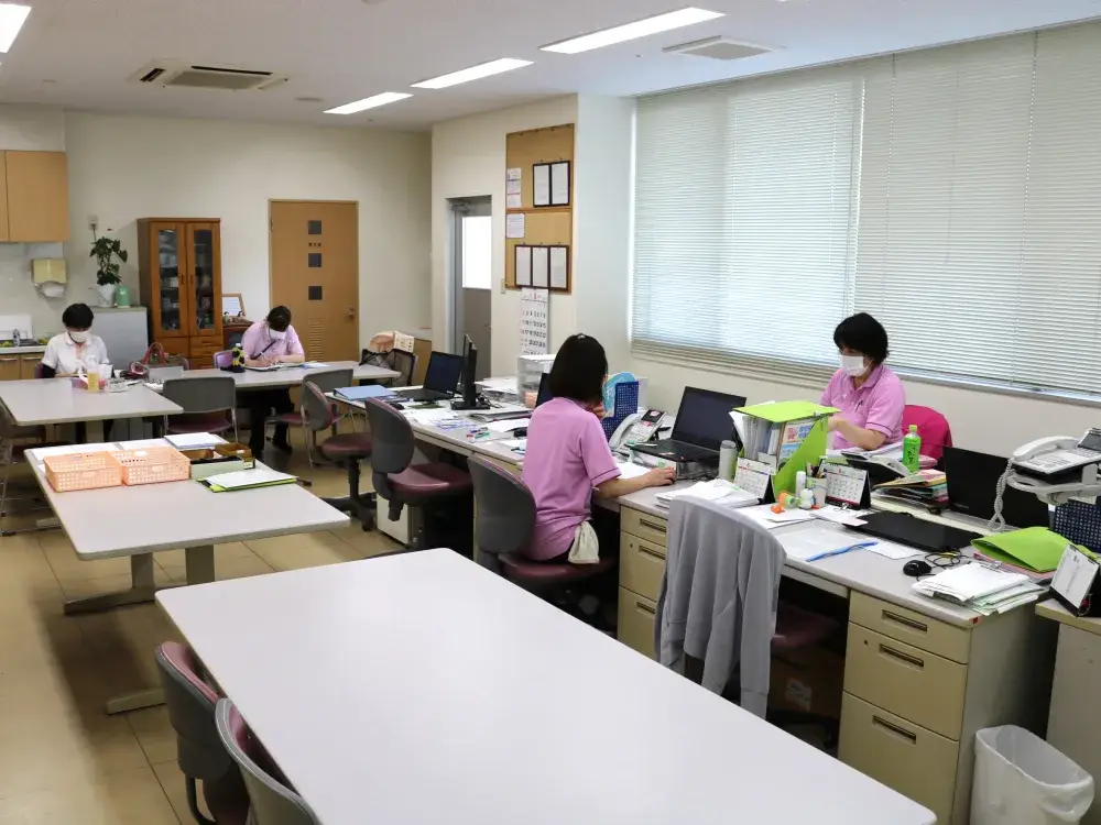 指定訪問介護事業所ひまわりのオフィス全体です。